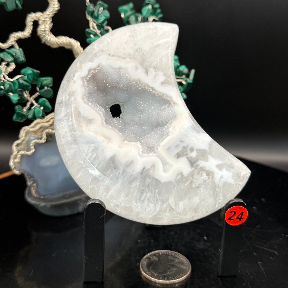 Snow White Agate Chalcedony Druzy Moon Portal Inclusions Quartz: 3.90" Tall 24